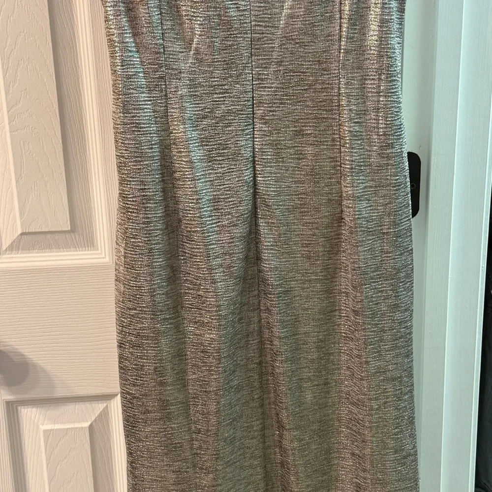 Shimmery Silver Formal Gown - Picture 4 of 7